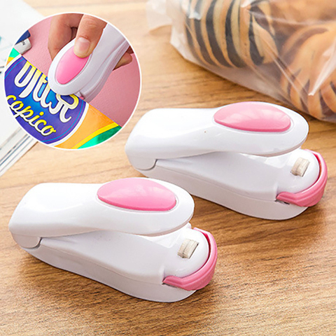 Household Mini Bag Clips Electric Heat Sealing Machine Ceramic Impulse Snack bag sealing machine Food Packing Plastic Bag Clip ► Photo 1/1