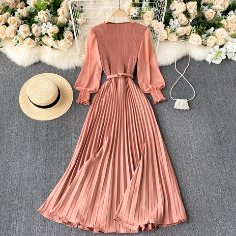 Vintage Women Pleated Long Dress Female Elegant Lantern Long Sleeve High Waist Red/Purple Draped Maxi Vestidos Spring Autumn New ► Photo 1/6