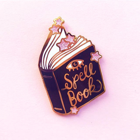 Gorgeous Magic Spell Book Hard Enamel Pin Fashion Glitter Pink Star Gold Brooch Mysterious Witchcraft Books Badge Halloween Gift ► Photo 1/2