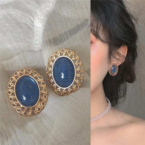 2022 New Vintage Baroque Earrings Blue Glassy Resin Geometric Oval Hollow Gold Metal Stud Earrings for Women Party Jewelry ► Photo 1/6