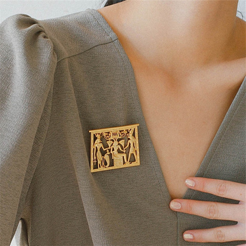 Retro, matte gold, matte, metal, carving, hollowed female jewelry portrait, geometry, square brooch, Lady pin, accessories ► Photo 1/6