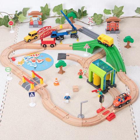 Wooden Track Train Set Car Wash Room Wooden Railway Car Educational Puzzle Toys Compatible Brand Wooden Track Toys for Boy Gifts ► Photo 1/5