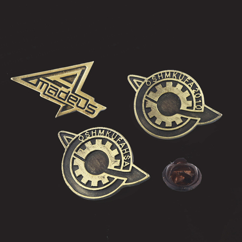Cartoon Steins Gate Badge Brooches Pins Amadeus Makise Kurisu Labmen The Fate of The Stone Metal Pins Women Men Bag Shirt Gift ► Photo 1/6