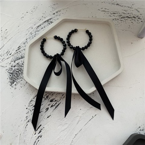 2022 New Women Korean temperament Black crystal earrings contracted long Ribbon Drop earrings geometric circular modelling ► Photo 1/6
