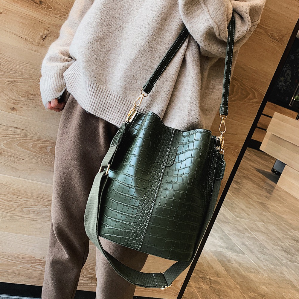 Ansloth Crocodile Crossbody Bag For Women Shoulder Bag Brand Designer Women  Bags Luxury PU Leather Bag Bucket Bag Handbag HPS405