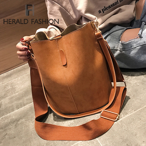 Women Solid Pattern Over the Shoulder Bag Big capacity Capacious Bag Retro Elegant Shopping Bags PU Leather Bucket Handbag ► Photo 1/6
