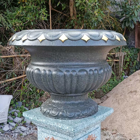 Big size plastic flower pot mold made concrete outdoor garden decoration vase mould for sale ► Photo 1/5