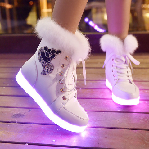 Winter Girl Luminous Shoes LED Shoes Plush Rabbit Snow Boots Plus Cotton Luminous Dance Shoes Kids Boots Girls Lace Up Boots ► Photo 1/5