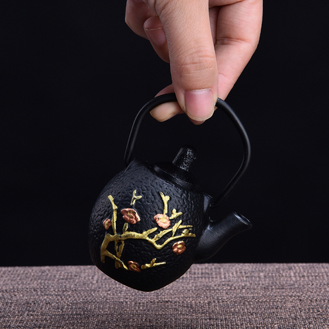 Tea Pet Decoration Mini - Small Teapot Cast Iron Pots Small Gold Kung Fu Tea Home Decoration Ornaments Vintage Teapot ► Photo 1/5