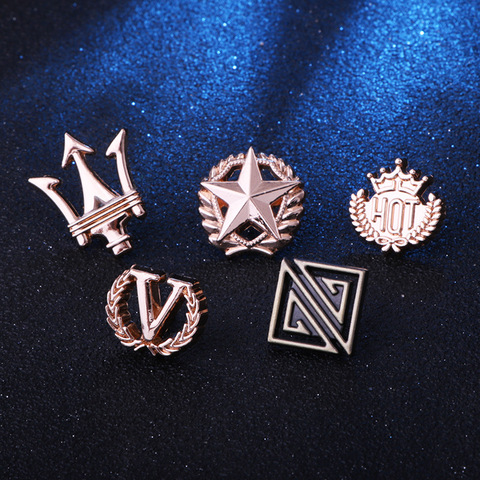 Korean Fashion Mini Star Crown Brooch Metal Trigeminal Lapel Pins Men's Suit Shirt Collar Pin Luxury Clothing Women Accessories ► Photo 1/6