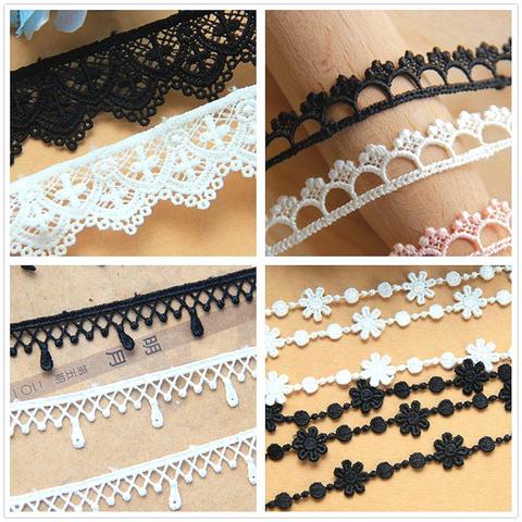 1cm-3cm Wide Polyester Embroidered Lace 5 Yards 3D Flower Guipure Lace Embroidery Appliqued Sewing Trims White and Black ► Photo 1/2
