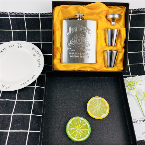 Hot Sales Bpa Free 7oz Whisky Imprint Whiskey Vodka Flagon 304 Stainless Steel Alcohol Liquor Hip Flask Festival Gift Box Set ► Photo 1/6