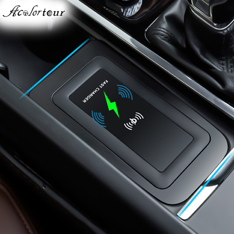 Car qi wireless charger for Volvo XC90 XC60 C60 V60 2022 V90 S90 2022 dual usb ports power socket for iphone 11 qc3 fast charge ► Photo 1/6