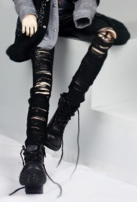 BJD doll clothing is suitable for 1/3 SD17 uncle fashion versatile black ripped jeans tassel patchwork pants doll accessories ► Photo 1/1