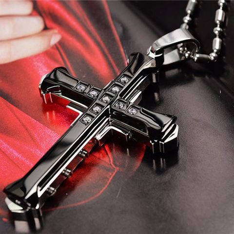 FSUNION 2022 New Male Crystal Cross Jesus Pendant Gold/Black/Blue Color Zirconia Cross Pendant Necklace Stainless Steel ► Photo 1/6