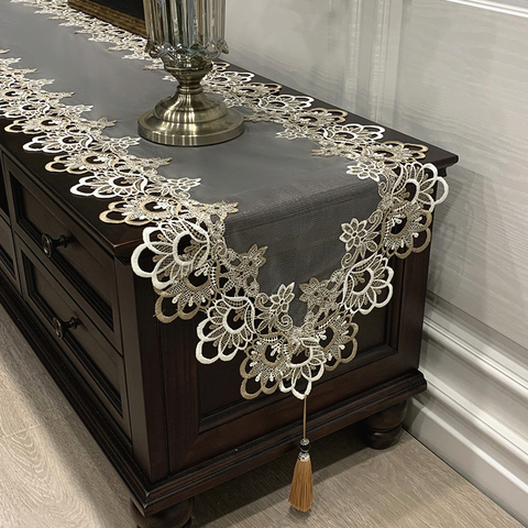 European Oval table runner embroidered Tea Table TV Cabinet Tablecloth Lace Fabric Dresser Table flag Shoe Strip Dust Cover ► Photo 1/6