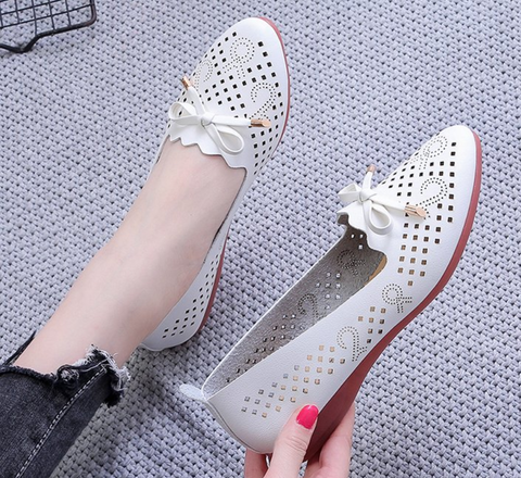 High Quality Women's Fashion Summer Sandals Soft Bottom Beach Hollow Casual Shoes breathable ladies Flat shoes ► Photo 1/6