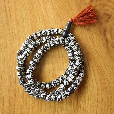 ML139 Tibetan Buddhist 108 Beads yak bone Rosary Necklace Tibet Hand Painted OM mantras Prayer Mala Bracelet ► Photo 1/1