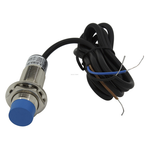 Free shipping M18 8mm sensing DC 5V inductive proximity sensor switch NPN NO LJ18A3-8-Z/BX-5V work voltage 5VDC special for MCU ► Photo 1/5