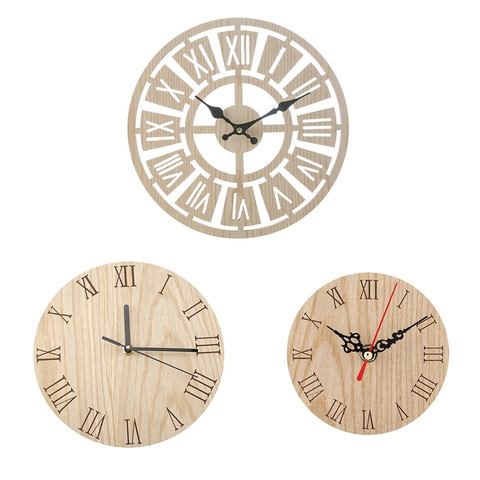 Classic Wooden Og, Outdoor Hanging Clock