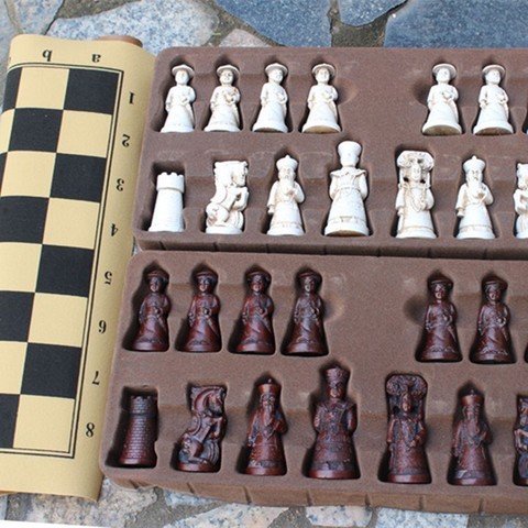 New Antique Chess Resin Large Chess Figures Shape Leather Chess Board Game Pieces Christmas Birthday Parent-child Gift Easytoday ► Photo 1/6