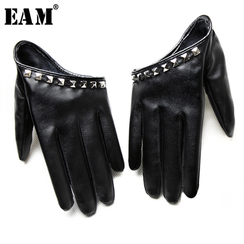 [EAM] 2022 New Spring Summer Colors Print Personality Hip Pop Sunscreen Beading Fashion Tide Accessories Gloves OA993 ► Photo 1/2