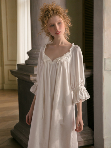 Elegant Vintage Cotton Nightgown