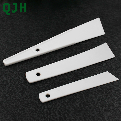 3 Sizes Leather Craft Smear Glue Tool Gumming Glue Gluing Plastic Scraper Sheet Carving Stitching 20/30/40mm Leather Glued Board ► Photo 1/6