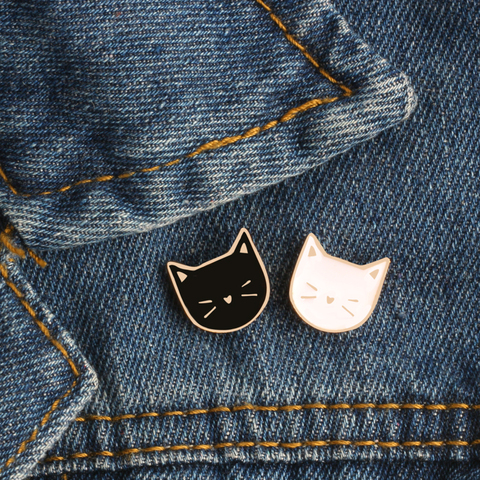 2pc/set Animal brooches black white Cat Metal Enamel Pins women Couple Badge Lapel Shirt Denim Accessories festival Gift ► Photo 1/6