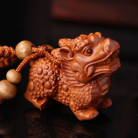 Wood 3D Carving Chinese Wealth Pixiu Pi Yao Statue Sculpture Keyring Key Chain ► Photo 1/4