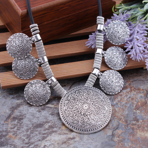 Bohemian Gypsy Vintage Ethnic Tibetan Big Carved Flower Round Tassels Pendants Necklaces For Women Statement Maxi Jewelry ► Photo 1/5