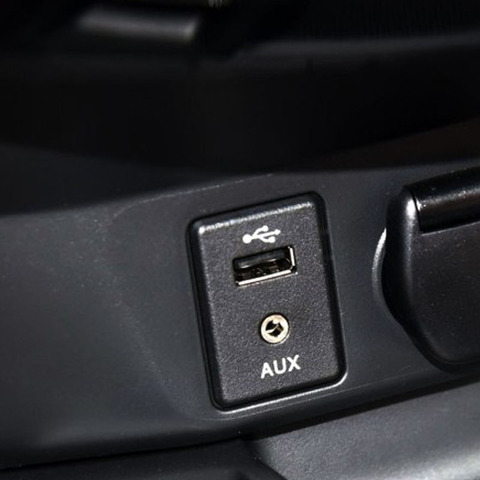 USB Socket Port AUX Adapter Connect Radio CD Navi DA For Nissan X-Trail Rouge Qashqai Pulsar ► Photo 1/6