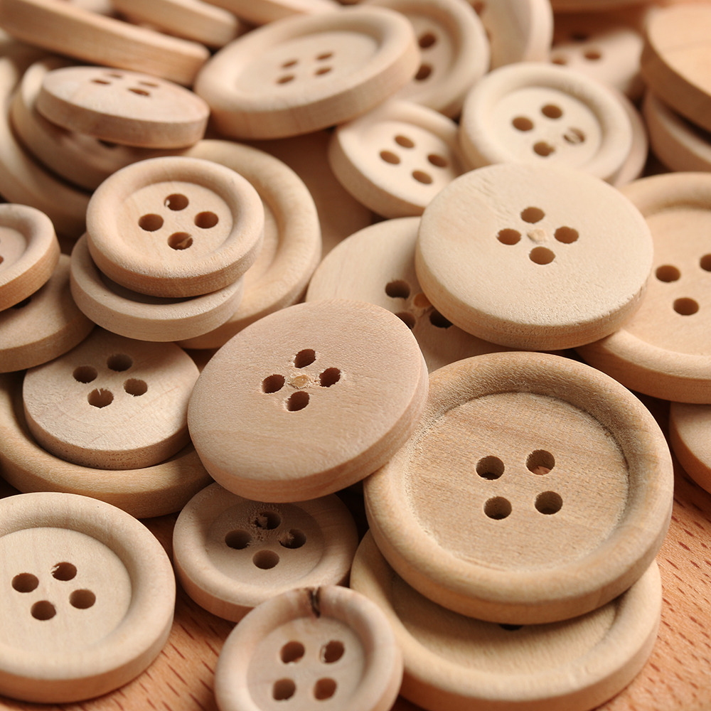 Lots 50Pcs Mixed Wooden Buttons Natural Color Round 4Holes Sewing Scrapbooking 