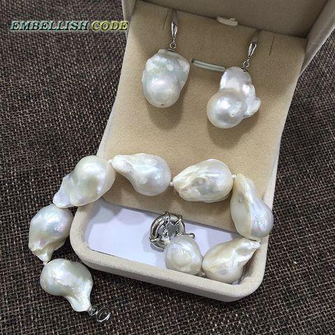 bracelet hook earrings pearl set large size baroque or Irregular style white color nucleated flameball pear shape ► Photo 1/6