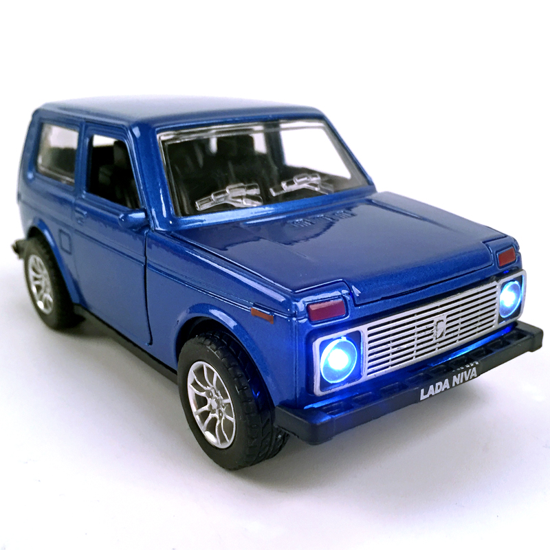 1/32 Scale VAZ Lada 2106 Model Car Diecast Toy Vehicle Kids Blue Sound Light 