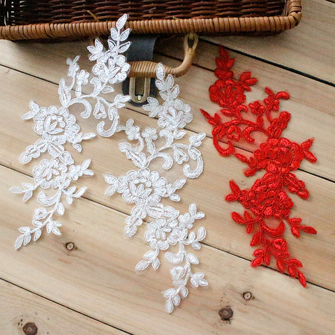 Embroidered Lace Applique Lace Trim For DIY Wedding Dress Off white/ Red / Off white with silver Color 4Pcs/2Pairs 24.5*9.5cm ► Photo 1/6