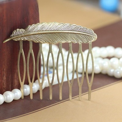 Vintage 8 Teeth Comb Hair Jewelry Charm Women Leaf Hairpin Feather Hairclips Barrettes Retro Hair Wear Accessories DIY ► Photo 1/1