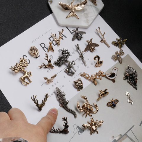 Multiple Styles Cute Animal Insect Series Enamel Brooch Collar Needle Men and Eomen Shirt Collar Clip Pin Clothing Decoration ► Photo 1/6