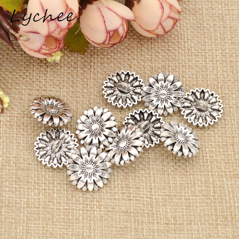 Lychee 10pcs Creative Antique Silver Flower Sunflower Shank Metal Buttons For Decoration Crafts Women Clothes Button ► Photo 1/6
