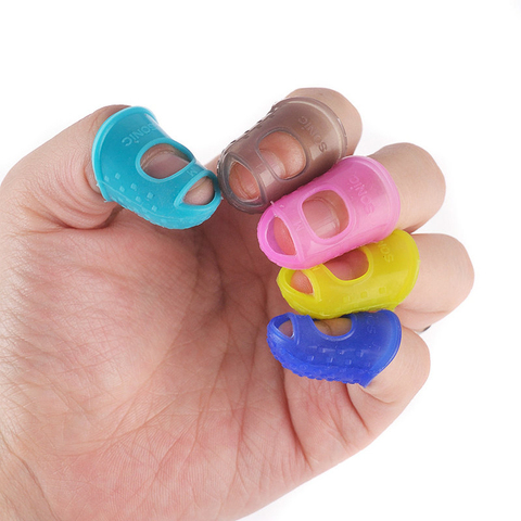 3 Size Silicone Thimble Tip Hollowed Out Breathable Freely For Withnail Diy Sewing Needlework Accessory Colors Random Color ► Photo 1/6