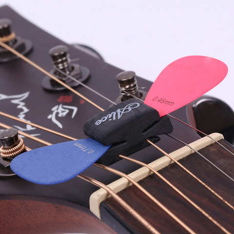 1Pc Black Rubber Guitar Pick Holder Fix On Headstock For Guitar Bass Ukulele Cute Guitar Accessories ► Photo 1/6