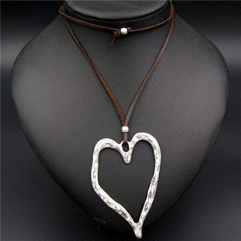 1pc Zinc Alloy Hollow Heart Shape Leaf Charms Necklace Carved Pendant Suede Leather Diy Jewelry Valentine's Day Gift ► Photo 1/4