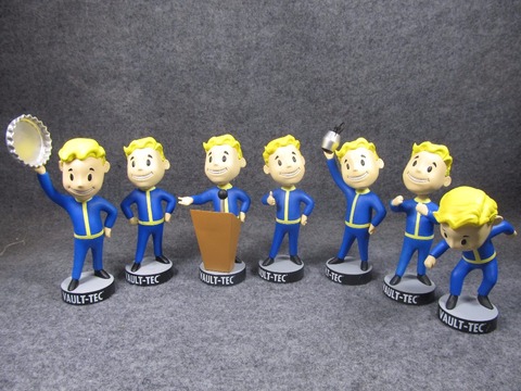 13cm 7pcs/LOT Vault Boy Vault figure PVC Action Figure Games Character For Kid Toys for boys girls ► Photo 1/1