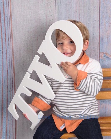 TWO Sign - Kids' Photo Prop - TWO Second Birthday Prop - 2nd Birthday Party wooden  letter ► Photo 1/2
