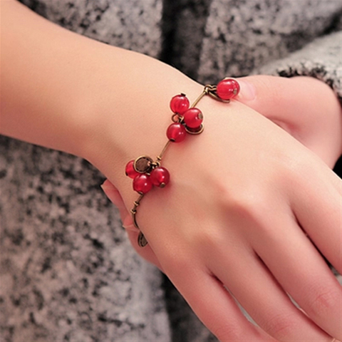 L030 Hot New Fashion Vintage Sweet Cute Coin Red Cherry Charm Chain Bracelet & Bangle for Women Jewelry Gift mujer pulseras ► Photo 1/5