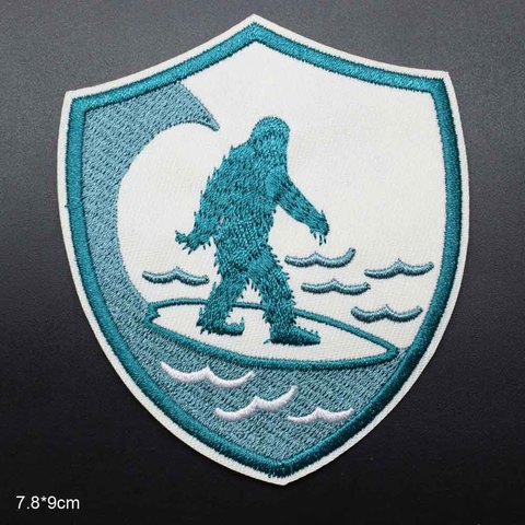 Big Foot Snowman Iron On Embroidered Clothes Patches For Clothing Stickers Garment Wholesale ► Photo 1/3