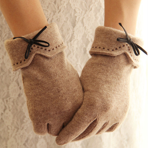 Fashion Elegant Female Wool Touch Screen Gloves Winter Women Warm Cashmere Full Finger Leather Bow Dotted embroidery Gloves A29 ► Photo 1/5
