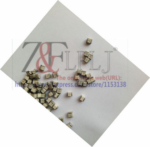 ATC100B series capacitor 100B6R8CT500XT 6.8pF 500V a6R8C TA 6R8B/ ATC100B240JW500XT  24pF 500V a240j TA 240K D240 USED 20PCS/LOT ► Photo 1/2