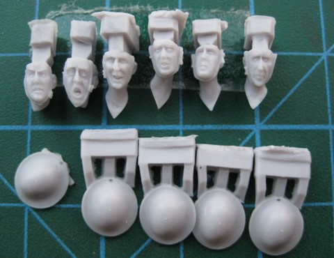 1:35   WWII British troops head (6 Figures) ► Photo 1/1