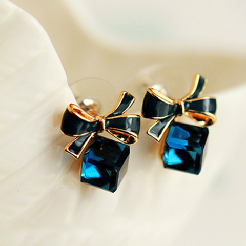 High Quality Fashion 2022 Chic Shimmer bow knot Cubic Green Blue Crystal Earrings Rhinestone Stud Earrings For Women pendientes ► Photo 1/3